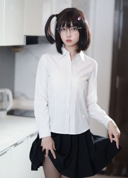 《独占我的英雄》_神马影院手机在线观看